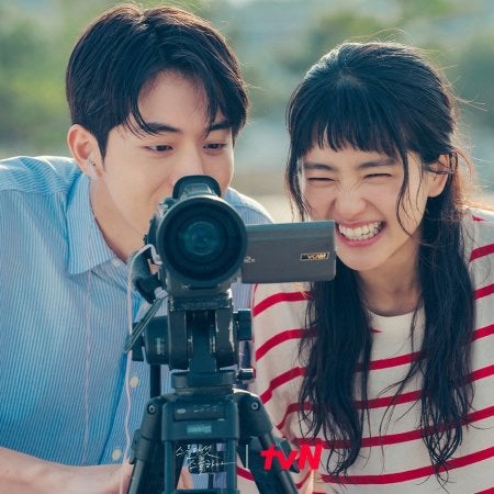 IAMDRAMATIC3's tweet photo. Perhaps One Day They Will Meet Again As Characters In A Different Story, Maybe They'll Share A Lifetime Then...
(Am I the only one who "Wanna see the same characters again but this time with happy ending"🥲)
#NamJooHyuk #KIMTAERAE #byeonwooseok #kimyoojung https://t.co/WidPdBOXtq