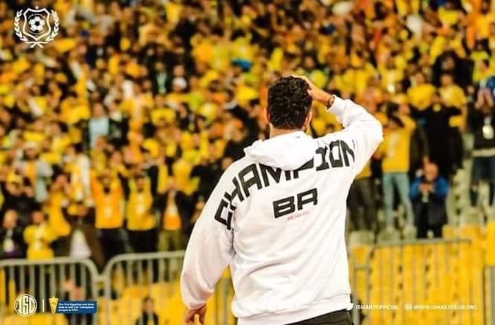 MOHesham95's tweet photo. قد نختلف معه فنيا اه بس مانع سببوبات كتير تدخل النادي و محدش بيمشي كلمه عليه بنحبك كجمهور و نشيل الي يحبنا فوق راسنا بس ركز اكتر مع الاسماعيلي و اتفرغ ليه و سيب الاعلام الاسماعيلي كبير يا ميدو 
#ميدو_اسمعلاوي https://t.co/GP9sA4FCSf