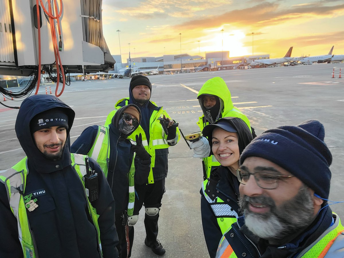 Plan and execute every Flight - Safely to accomplish green TCIs and NPS. 
Pre flight briefing @ E5 blended with smiling contest - SFO Consistency. <a href="/KevinSummerlin5/">Kevin Summerlin</a>
<a href="/BsquaredUA/">Bradley Boyd</a>
<a href="/garysneadunite1/">Gary Snead</a>
<a href="/billwatts_11/">Bill Watts</a>
<a href="/MikeHannaUAL/">Mike Hanna</a> 
<a href="/Davidwi97357603/">David wisdom</a> 
<a href="/Rebecca120118/">Rebecca Gonzalez</a>