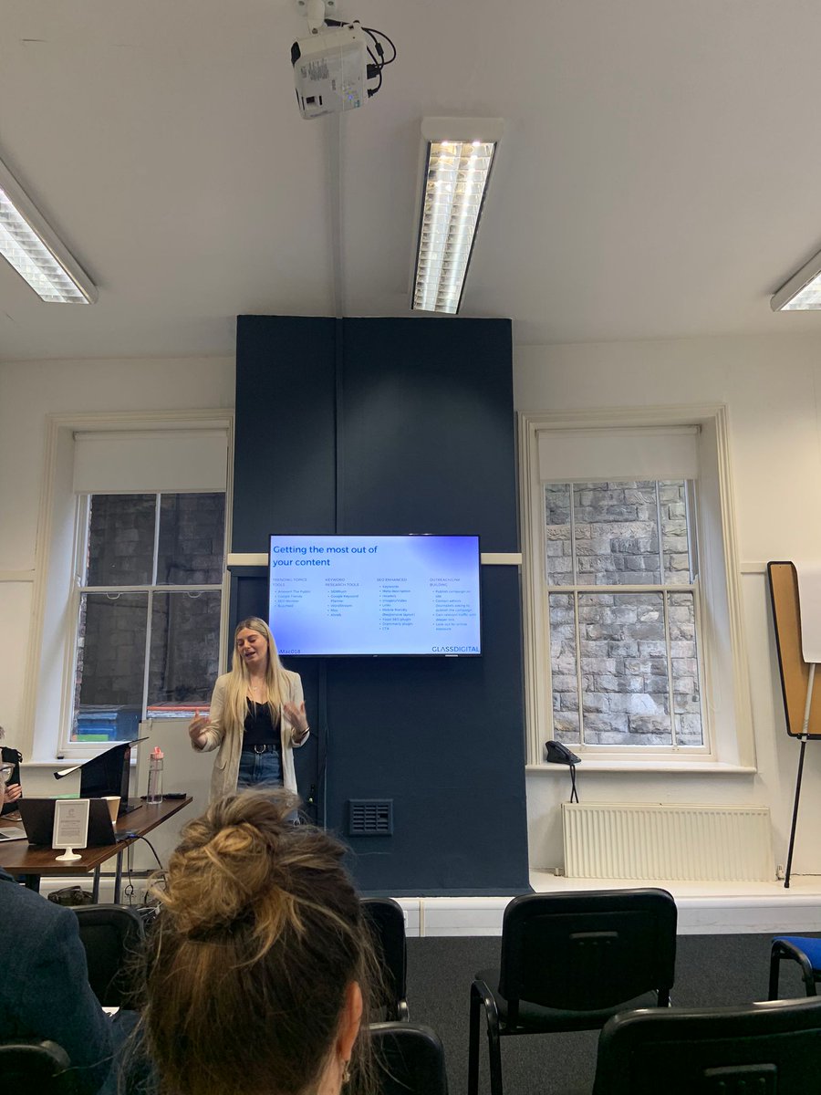 zaltekdigital's tweet photo. A huge thank you to @JenMac018 , @DigiPathfinders  and @GlassDigitalLTD for hosting the fantastic workshop on Developing and Implementing an SEO Strategy Into Your Business at Clavering House Business Centre this morning 🧐 https://t.co/9wFxlQs35v