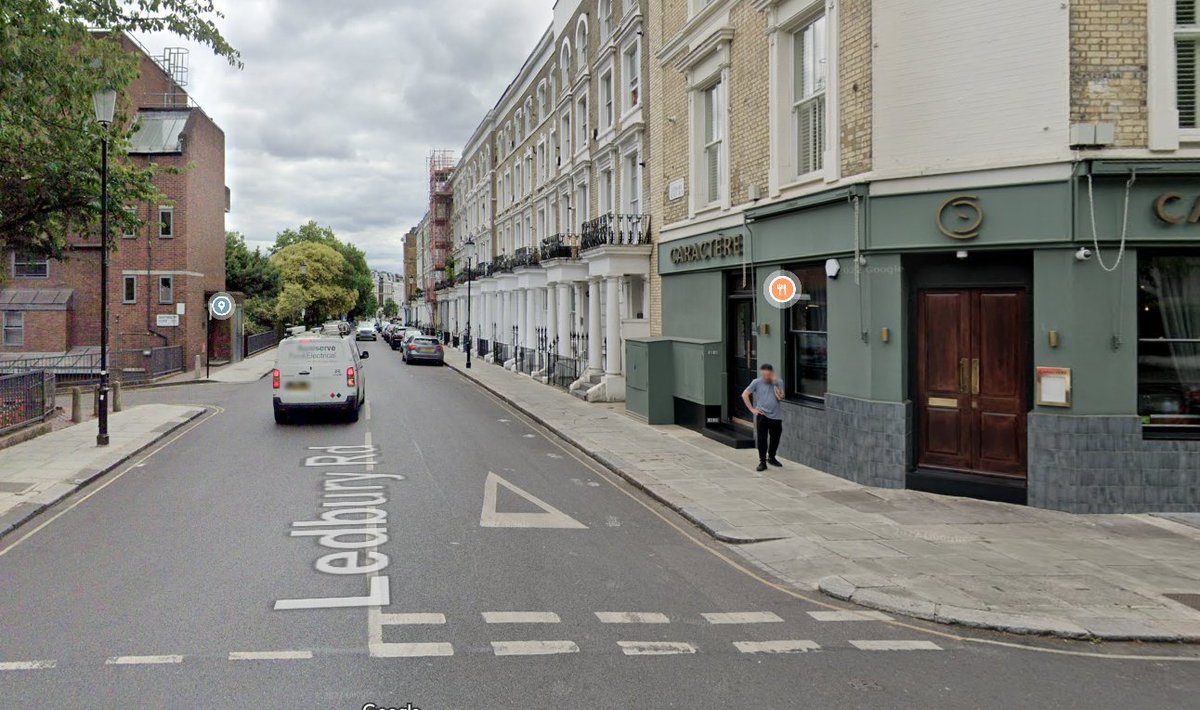 prf147's tweet photo. @YesterdaysBrit1 @Tabbers1968 Mystery solved.  Restaurant is no.209 https://t.co/m4SPUjgmvq
