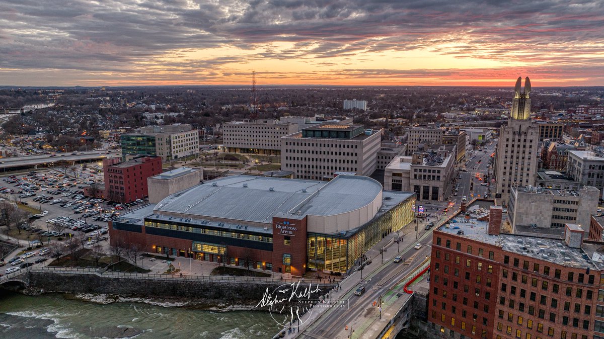 #downtown #rochester from the air at #sunset 

<a href="/BlueCrossArena/">Blue Cross Arena</a> <a href="/rochester/">This Is Rochester!</a> <a href="/VisitRochester/">Visit Rochester CVB</a> <a href="/daytrippingROC/">Day Trips Around Rochester</a> #dronephotography #dronephoto #djimavicpro2 #thisisroc #roc #sunsetlovers #585 #UpstateNY #wny