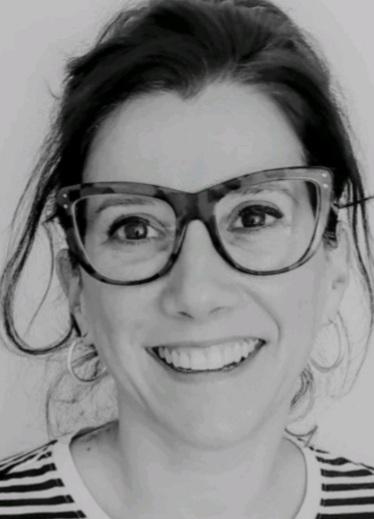 Infermeres_ACDI's tweet photo. 📢 @CarmePlanas, nomenada nova directora de cures infermeres del Sistema de Salut de Catalunya i @ylejardi, directora del Pacte Nacional per la Salut. Aplaudim i agraïm la confiança del conseller @manelbalcells en la gestió infermera.

#infermeres #lideresses https://t.co/GOL5pvt0W7