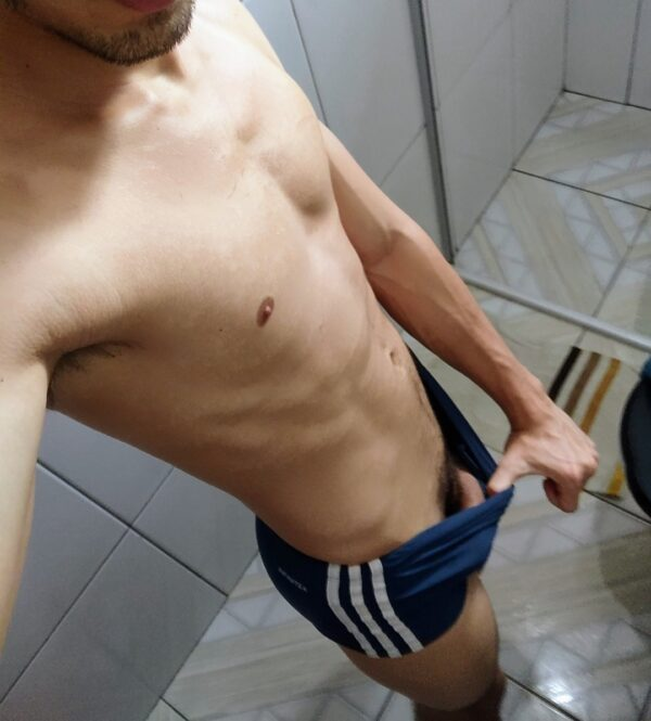 Nous, on kiffe les boxers, et on kiffe quand y en a dans le boxer 😋
kiffeurs.fr/shop/boxer-a-p…