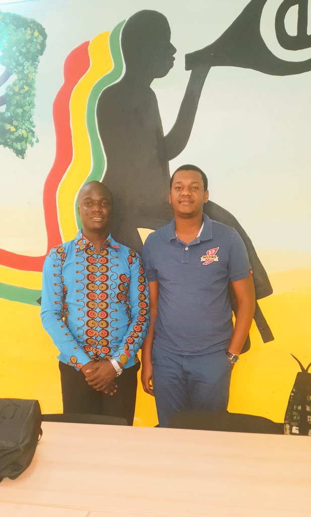 LePeupleGn's tweet image. #Prise de contact avec l&apos;Association des Blogueurs de Guinée.
Objectifs : 
Présenter les actions du projet &quot;Le Peuple&quot;;
Explorer les possibilités de collaboration avec #Ablogui dans la mise en œuvre.