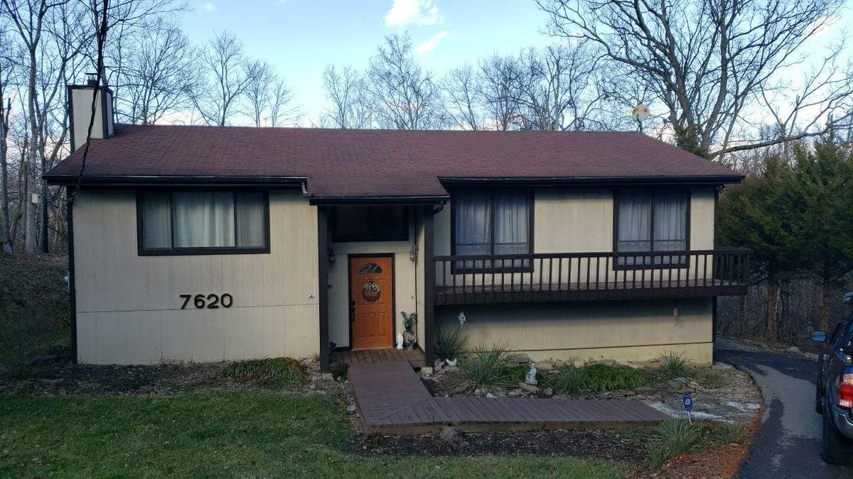 RSGMoser's tweet photo. New Roof Coming Soon...
#BBBAPlusRating
#50YearTransferableWarranty
#GAFCertifiedContractor
https://t.co/BMXbVizs8U https://t.co/h3hDl8D7Tu