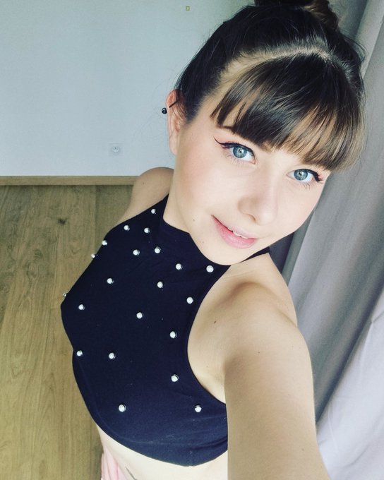 Gros bisous tweeter 😘 https://t.co/LSc8DSoDz2