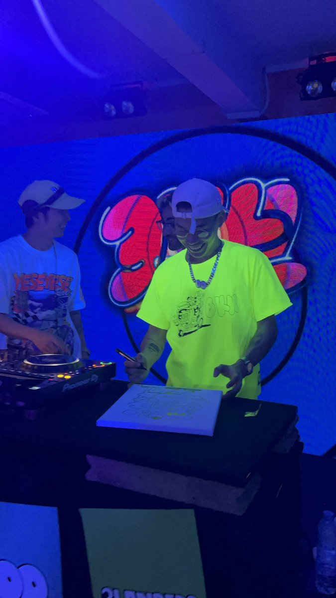 𝒾𝓈ℴ𝓁𝒶𝓉𝒾ℴ𝓃 ℰ 🏝 𝙸𝚜𝚘lationE.moca🍭 tweet media