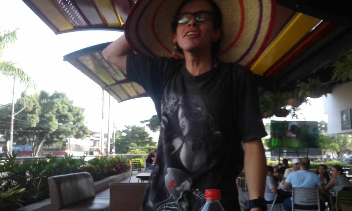 Thegpmen's tweet photo. Fotos melas*

#Thegpmen #Thechechogp #Thegp #FotosIntimas #Melo #FotosPeloMundo #fotoscaseras https://t.co/nhbbHVKduU