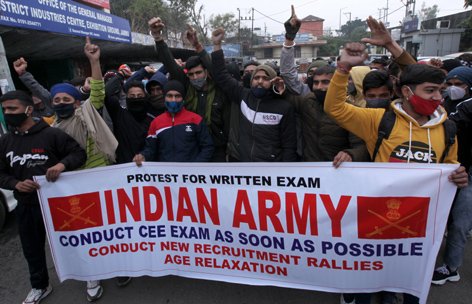 SAROJCHANDRASE4's tweet photo. #JusticeForDefenceStudents  @DelhiHighCourt   we want justice ✊ we need our judgement 🥺🥺 https://t.co/Vt16iSOZch
