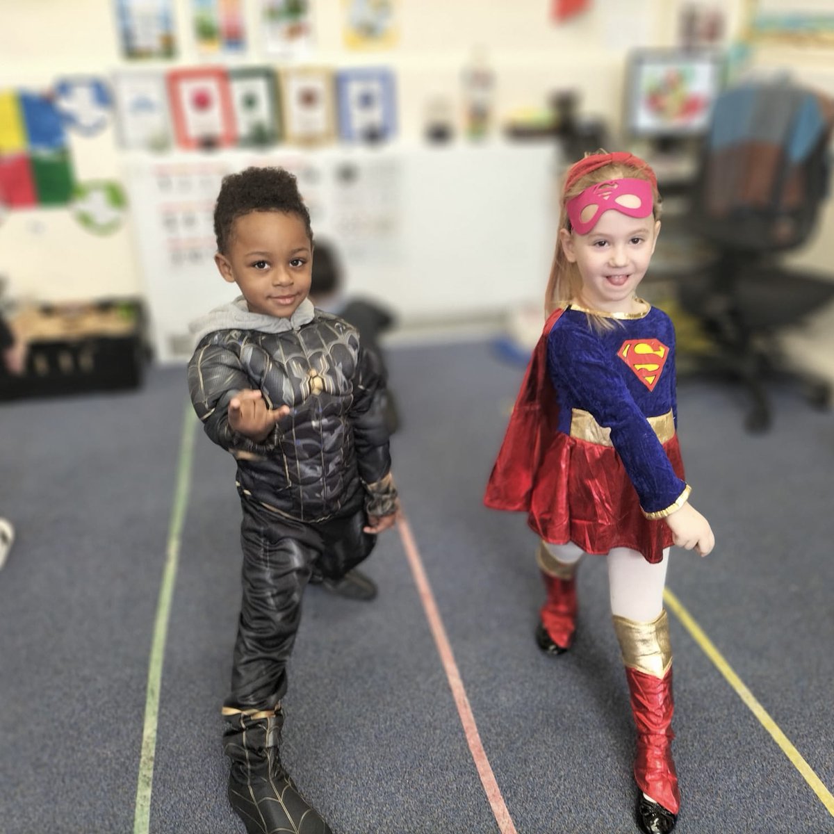 🦸‍♀️RECEPTION- SUPERHERO DAY🦸‍♂️
Last term, Reception loved learning about superheroes so they decided to dress up as their favourite one. Can you guess  the name of the superhero they are dressed up as?
#WeAreLewisham #primaryschool
