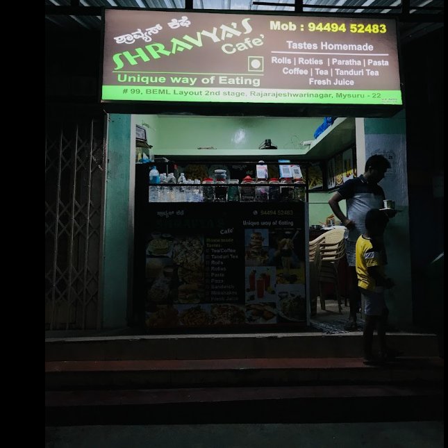 she00574's tweet photo. I visited Shravya's cafe, which offers food that genuinely tastes homemade for a comparable price to other restaurants💫
The corn roll and baby corn sandwich I tried was delicious😋
#mysore #cafe #dovisit https://t.co/Lfx1v8JBuf