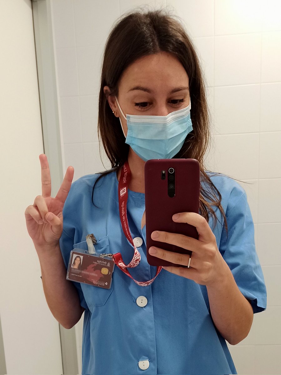 AndreaChicano's tweet photo. 📍Muy contenta de volver al hospital donde di mis primeros pasos como enfermera @hbellvitge 

¡Empezamos una nueva etapa! 🤟 https://t.co/yRezD6qc8u
