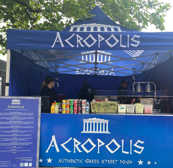 ToffeeFactoryUK's tweet photo. Crop' a look at who's joining us tomorrow! Pop along between 12 - 2pm and grab yourself a tasty Ouseturn treat from our pals at Acropolis.
#Ouseturn #ToffeeFactory #NewcastleStreetFood #Ouseburn #OuseburnValley #ouseturnisitforlunch https://t.co/xLQ3YoURYm