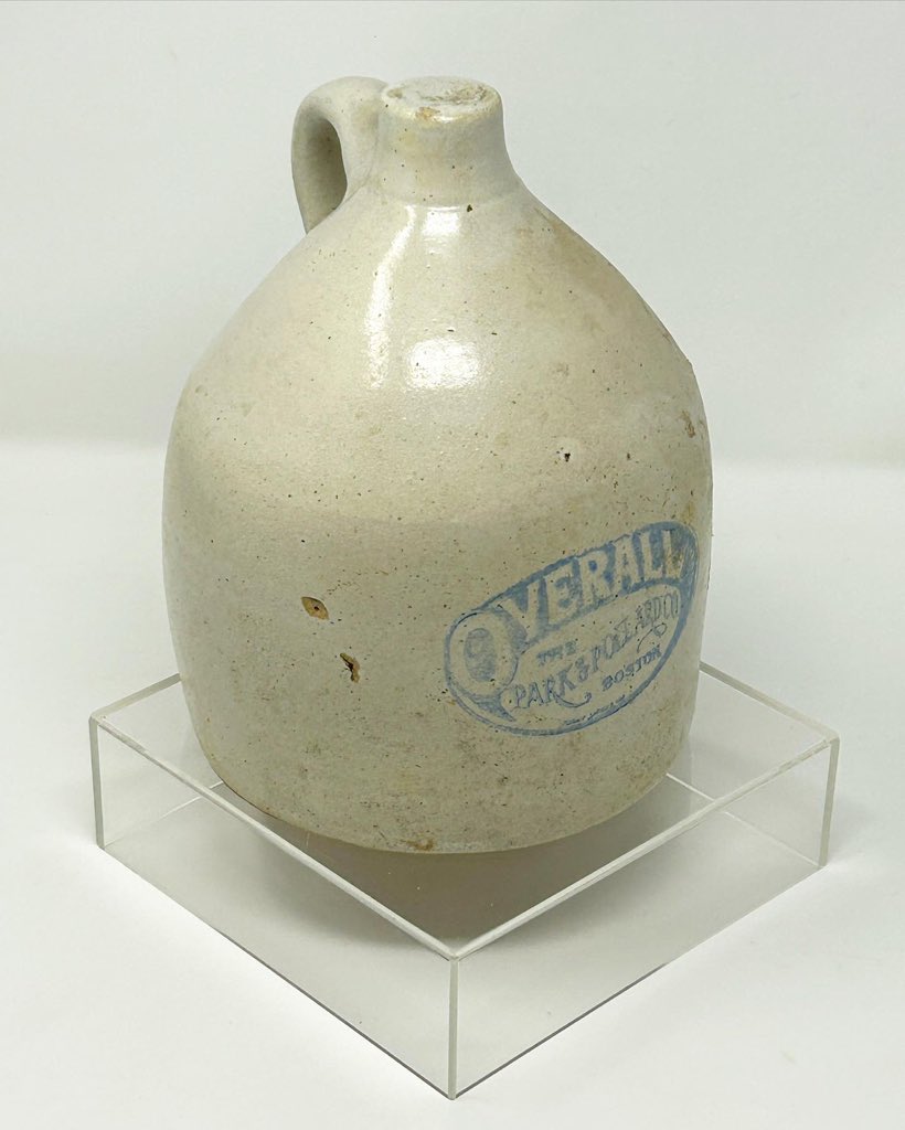 HuntEstateSales's tweet photo. A little Boston trivia! This antique jug from Overall, The Park &amp; Pollard Co, Boston has a special use. What is it?

Find this, and a collection of other antique stoneware, crocks and jugs, at https://t.co/NTbR4pR1lf! 

#thehuntcontinues #estatesale #bostontrivia #bostonhistory https://t.co/qq8EM6VcJ5