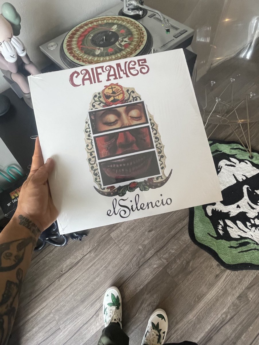 enremolinos's tweet photo. #ElUnicoPoderoso pongan caifanes https://t.co/6dE6GkxUHW