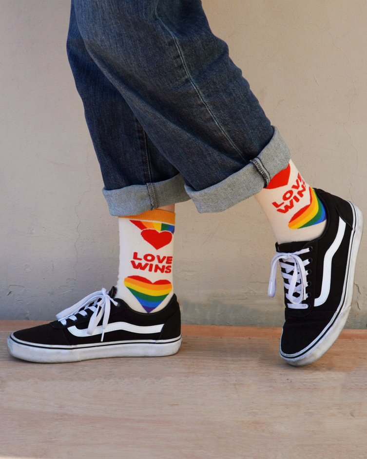 Remind someone they are loved ❤️