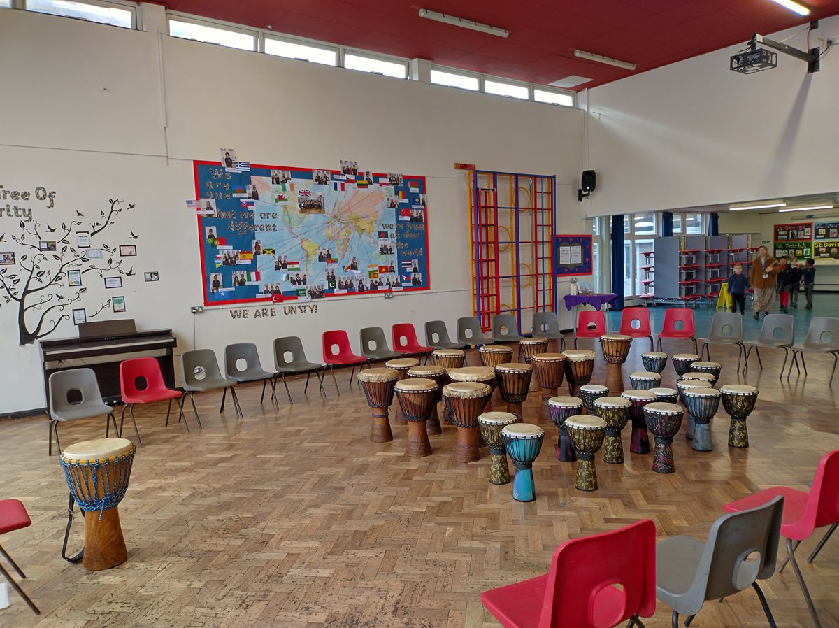 FabDrumming's tweet photo. What a great experience, giving drumming workshops at Holy Cross Primary School in Bristol. Their pupils come from at least 35 different countries and so were talented! They loved it and so did I 🙂 #drummingworkshops #educationalworkshops #africandrumming https://t.co/tXDwqm2oog