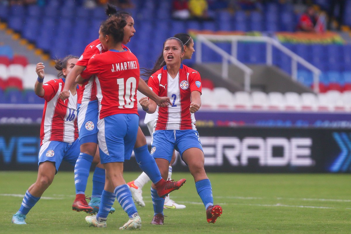 La <a href="/Albirroja/">Selección Paraguaya</a> juega hoy por su primera clasificación a la Copa Mundial Femenina 💪🏻

¡Fuerza y éxitos para la #AlbirrojaFEM!

Vamos de nuevo por el sueño de traer el trofeo a casa 🏆

Sigamos Creyendo en Grande.