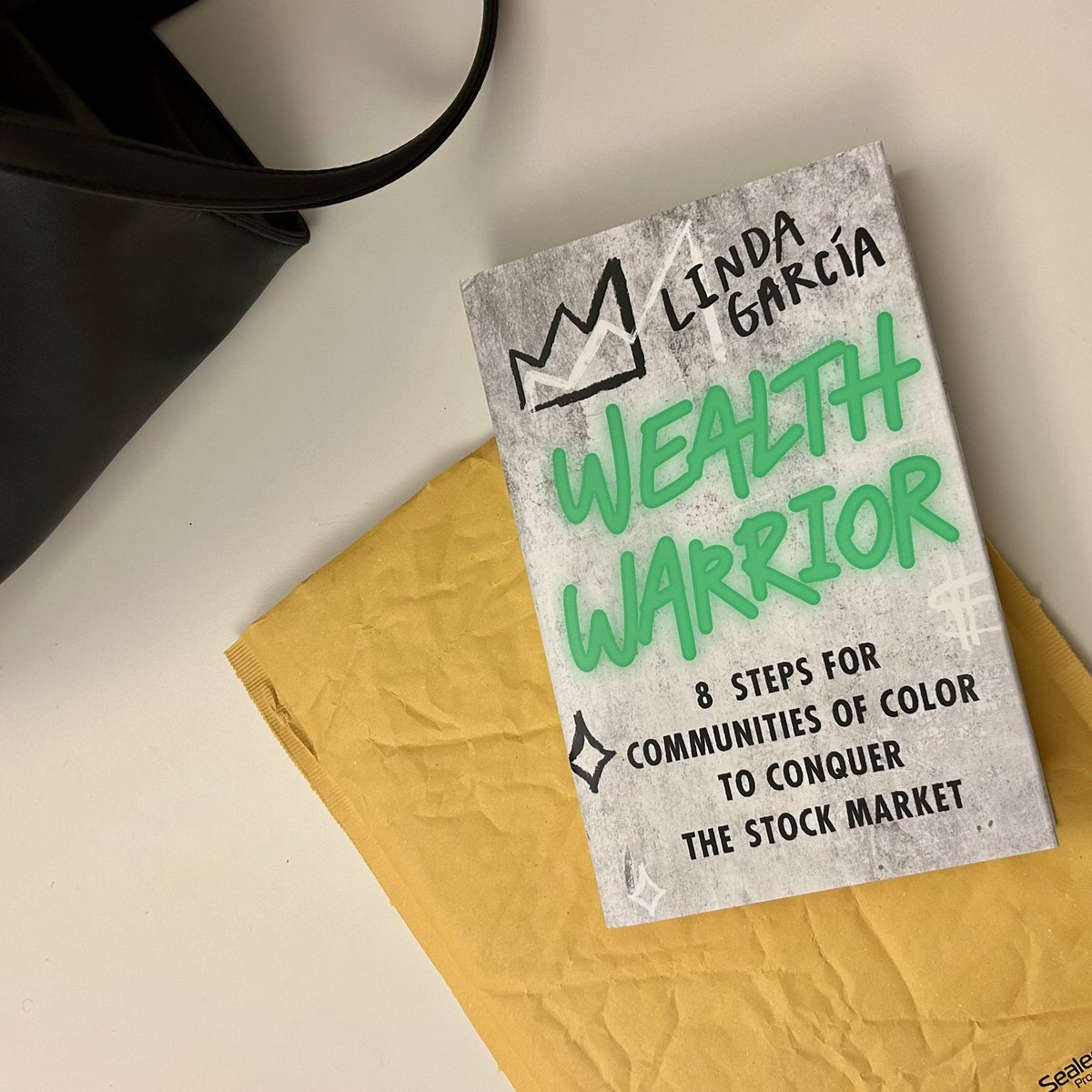 legacylitbooks's tweet photo. #BookMail Finished books for WEALTH WARRIOR by @luzwarrior arrived today and we’re obsessed 😍🤑
 
WEALTH WARRIOR hits shelves April 11, 2023! #moneymoves @inluzwetrust https://t.co/QIPsnoLWx2
