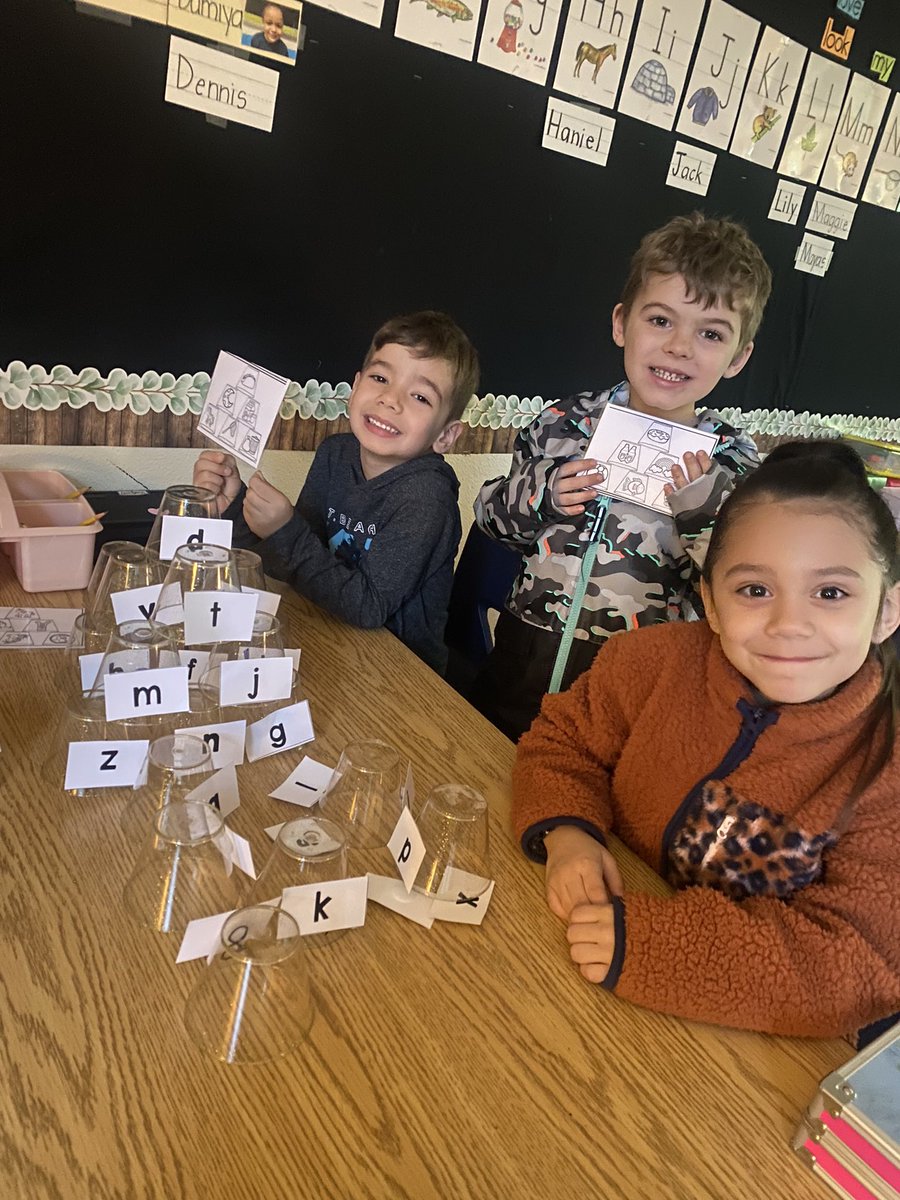 Meghan Webb (Flynn) tweet media