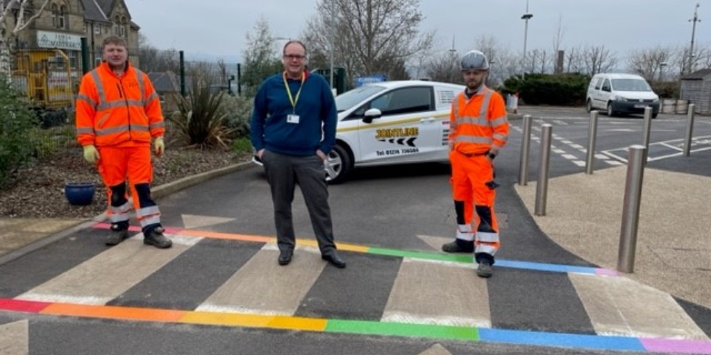 mariecurieuk's tweet photo. This month, our Bradford Hospice unveiled their new Pride walkway, to show their support and solidarity with LGBTQ+ communities. 

Find helpful resources for LGBTQ+ people living with a terminal illness, and those close to them, on our website: https://t.co/rPIKSTyWHC https://t.co/5K5WQRHkkk