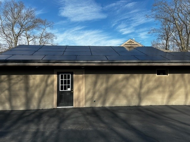 ctocpa's tweet photo. It's official- CTO has gone green!  
Last year we made the decision to convert our office to solar power.  After all the planning, new roof and panel installation- we are up and running on solar power. https://t.co/Kb3WSIcYRg