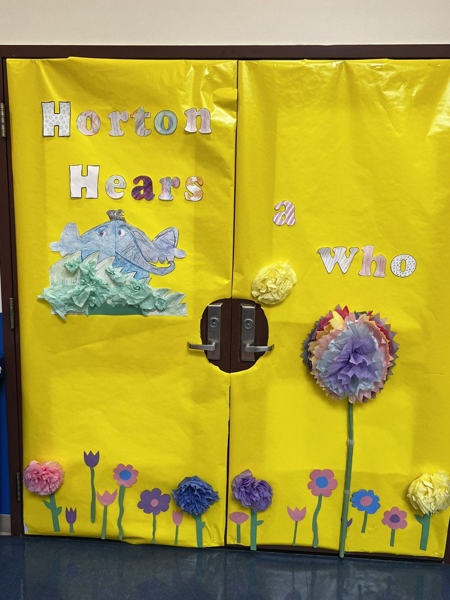 8th grade Advisory work on the door display for Read Across Gilbert #TGSNATION <a href="/gilbert_school/">The Gilbert School</a>