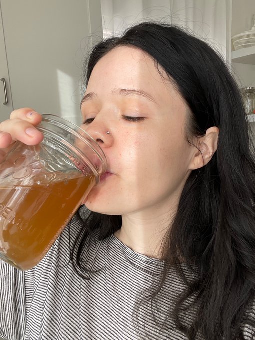 2 pic. if you were wondering how i manage with nearly 10oz less capacity in my new tea tumbler, I just