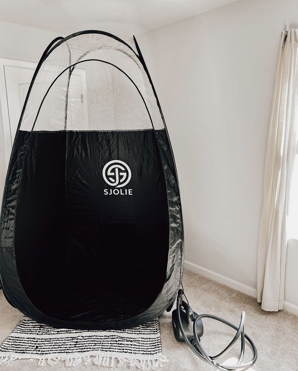 On-the-go-glow✨ Take your tan anywhere with our easy mobile pop-up tanning tent! The XL size is spacious for client comfort and easily folds to fit into the compact carry case. Shop now at sjoliespraytan.com🛒

pc: @hair_bylacey_