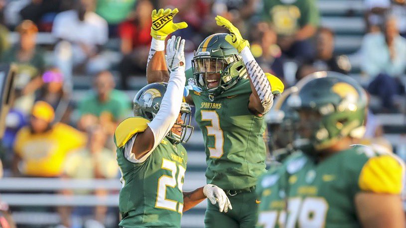 Bigchristo77's tweet photo. AGTG Blessed to have received an offer from Norfolk State University!
@CoachPickOC @Coach_TWatson @NorfolkStateFB @SDmesafootball @CoachChevSD @BallCoachGW @coachdanruiz https://t.co/SfnuzEyoOn