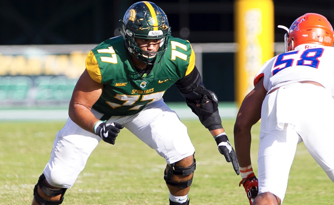 Bigchristo77's tweet photo. AGTG Blessed to have received an offer from Norfolk State University!
@CoachPickOC @Coach_TWatson @NorfolkStateFB @SDmesafootball @CoachChevSD @BallCoachGW @coachdanruiz https://t.co/SfnuzEyoOn