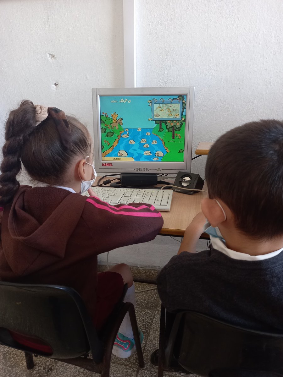 dmepalmira1's tweet photo. #LaPrimeraInfanciaImporta #DPECienfuegos #DMEPalmira #JunCtarYVencer #Cuba #CubaMined #CienfuegosEduca
Circulo Infantil Sueños del Che en #Palmira Desarrollando habilidades informáticas desde las primeras edades. Palmira x más https://t.co/lTJzfmfKOT