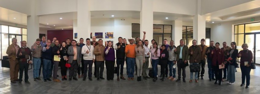 BCEjidos's tweet photo. Este martes, el "Primer Encuentro Regional de Vinculación Educativa en el Valle de Mexicali". Más territorio, menos escritorio. #Saderbc https://t.co/dji7bubGWi
