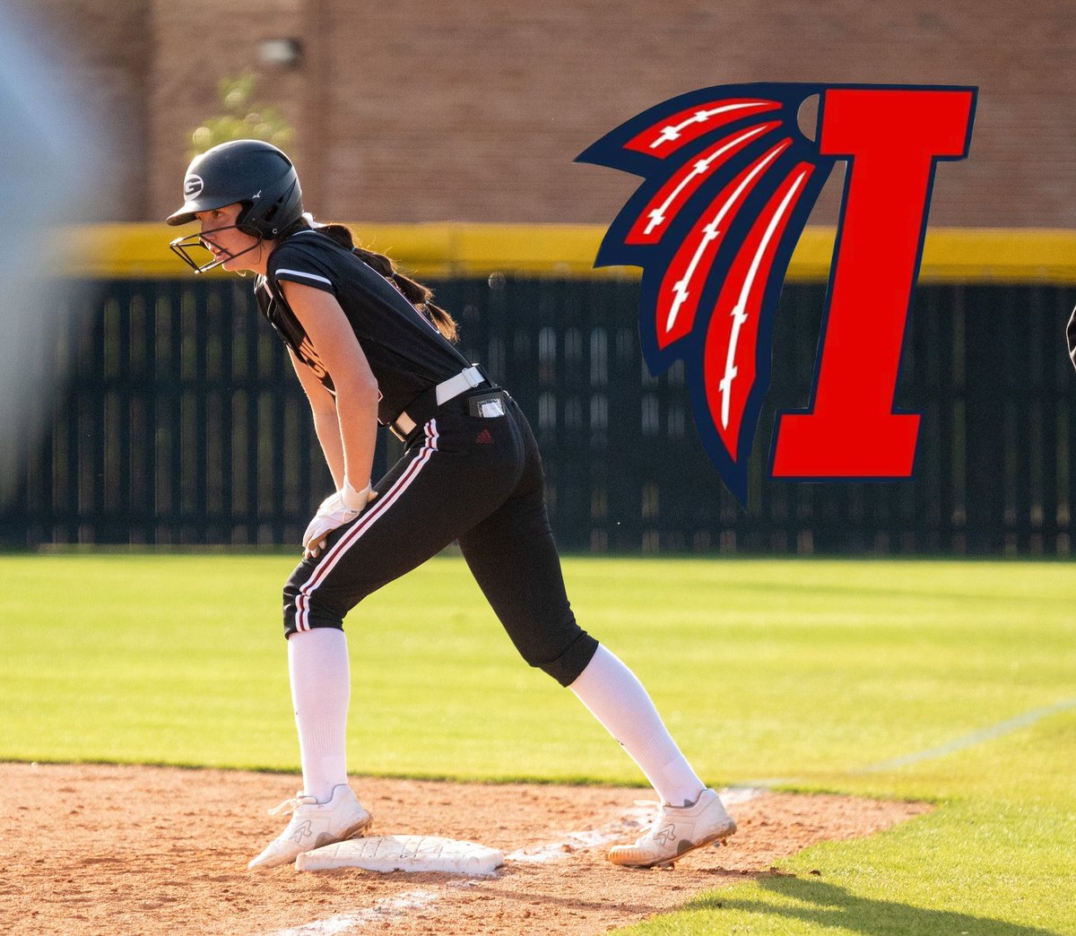 EllaDuhon15's tweet photo. So excited to announce that I’ve decided to continue my academic and athletic career at Itawamba Community College! I’m so grateful to God, all my coaches, and my family for their continuous support! Roll Tribe! 💙❤️ @GHSMAVSsoftball @18uMojo @ICCSoftball @kellybeth09 @THEkhawk13 https://t.co/yQ8jBFKxN3