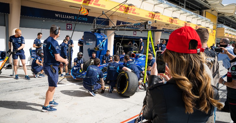 f1_experiences's tweet photo. Official 2023 F1® Ticket Packages with exclusive perks not available elsewhere.

This is the closest you can get to Formula 1®

🎟 Secure your access...

#ExperienceF1 #F1