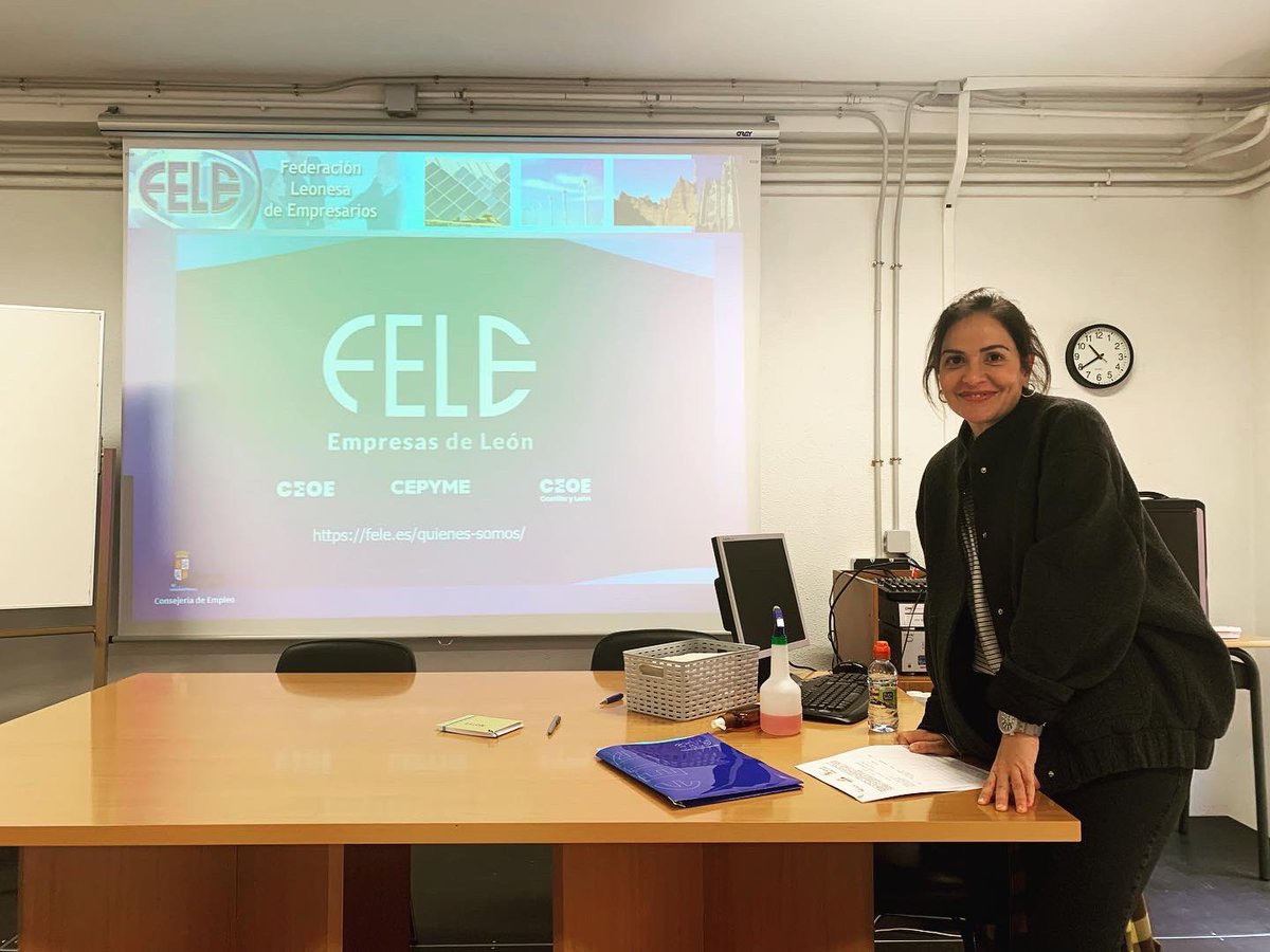 Cristina Franco, de la @feleleon FELE - Federación Leonesa de Empresarios, presenta a los alumnos de segundo de los #ciclosformativos el #programadegarantíajuvenil y la #BolsaDeEmpleo de la federación. Gracias por vuestra colaboración!!!
#AquiHayTrabajo #leonesp