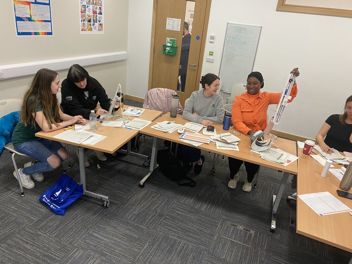 AbbieLindsay's tweet image. Another great Level 1 Neuro study day! Always love teaching on these days, and listening to the other speakers 😁 🧠  @NmskNbt #nmskeducation #neuroteaching #nbtproud