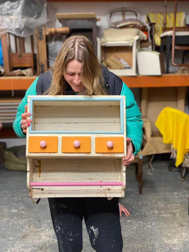 schoolofstuff's tweet image. Lovely to see finished projects leaving the studio! 🔨⁠
⁠
If you'd like to bring something back to its former glory, our five day sessions are a great opportunity to use our expertise &amp;amp; tools, &amp;amp; get stuck in. ⁠
⁠
theschoolofstuff.co.uk/courses/furnit…