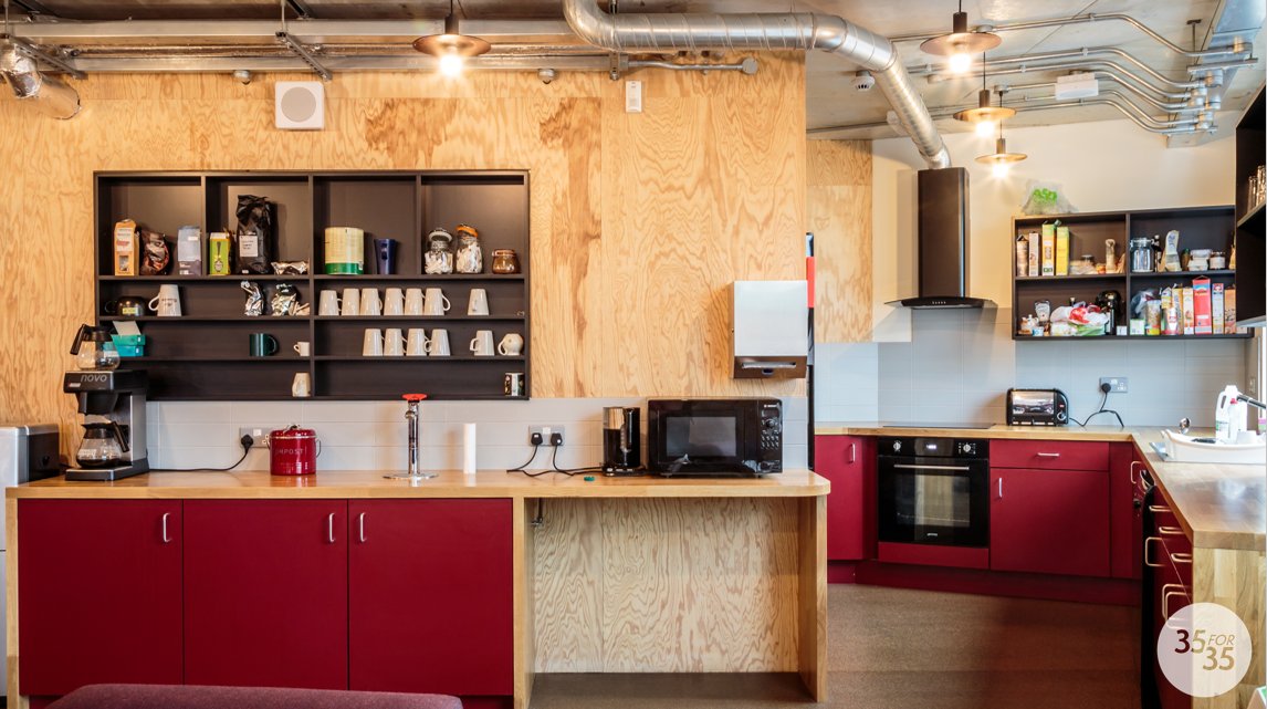 GlassSpecialist's tweet photo. 35 for 35 | Project 2

To celebrate our 35th anniversary which takes place on the 3rd of May we will be sharing 35 of our projects. Project number 2 is Everyman Theatre.

Specialist Group was challenged to provide sustainable material options for the furniture fit out. https://t.co/0kHw0zwq6S