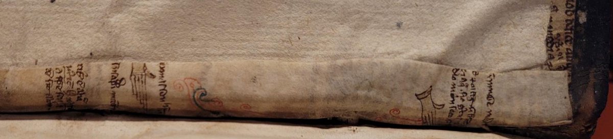 StJohnsOxLib's tweet image. The librarian in me always gets excited when when I find #manuscript &quot;waste&quot; used in book bindings - while the medievalist in me always gets their heart broken at this sight of it. 

This one is in a volume of Persius&apos; satires form 1578 (shelfmark: Lambda.4.5). 

#FragmentFriday