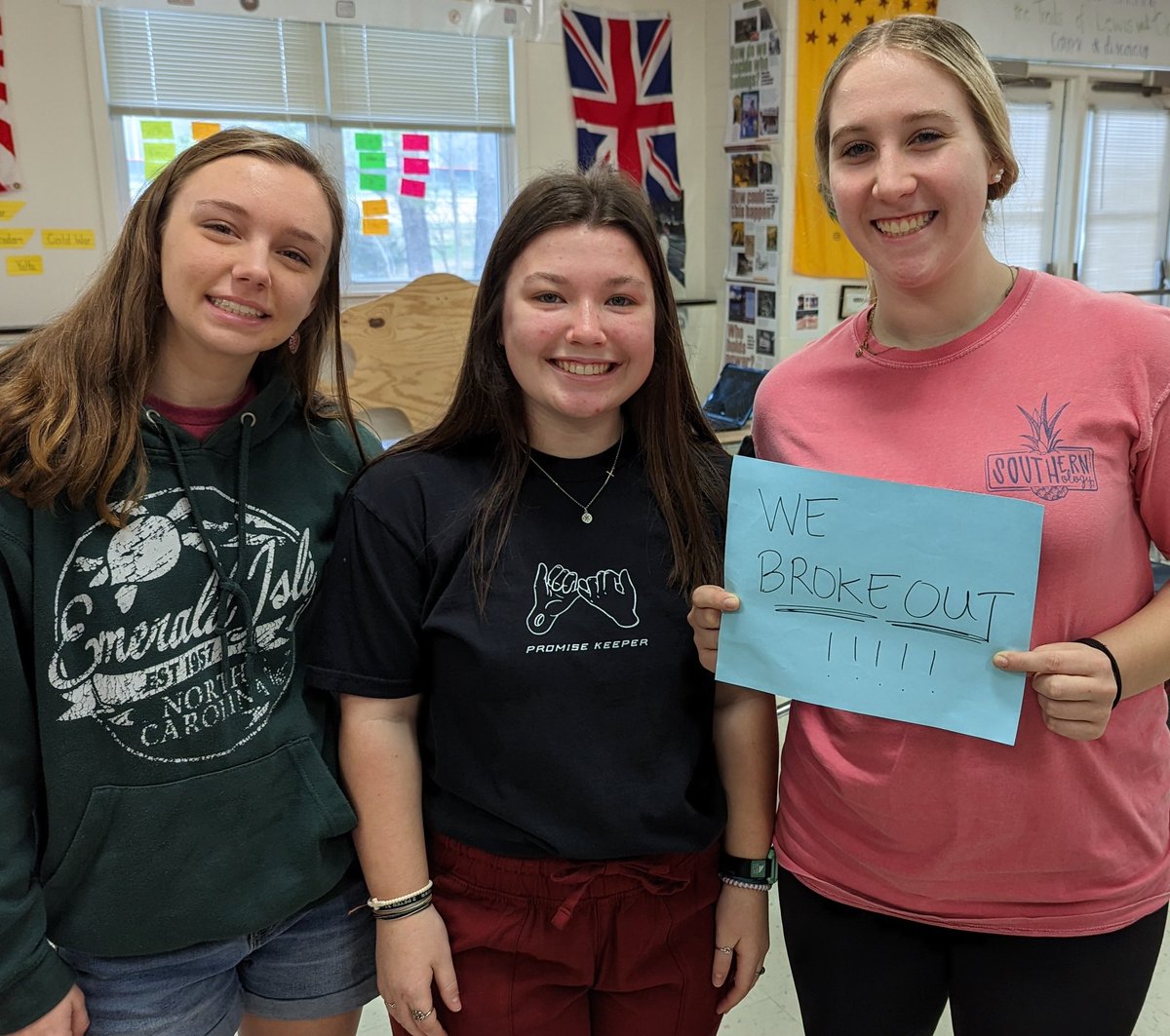 kinghistorycchs's tweet image. Imperialism Digital #BreakOutEdu today @ChathamCentral ! 1 group successfully cracked the code🔓! #CCSDigitalLearning
