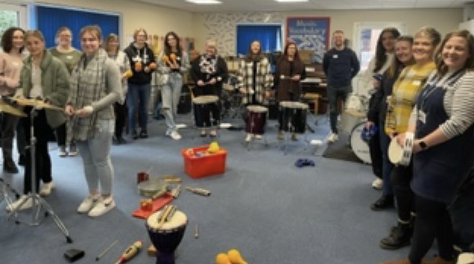 Deepings_ITT's tweet photo. Fantastic primary music training with the brilliant Becky Beavis today! @BourneWestfield Potential Deepings SCITT band? 🎶 https://t.co/OkKEODpuDi