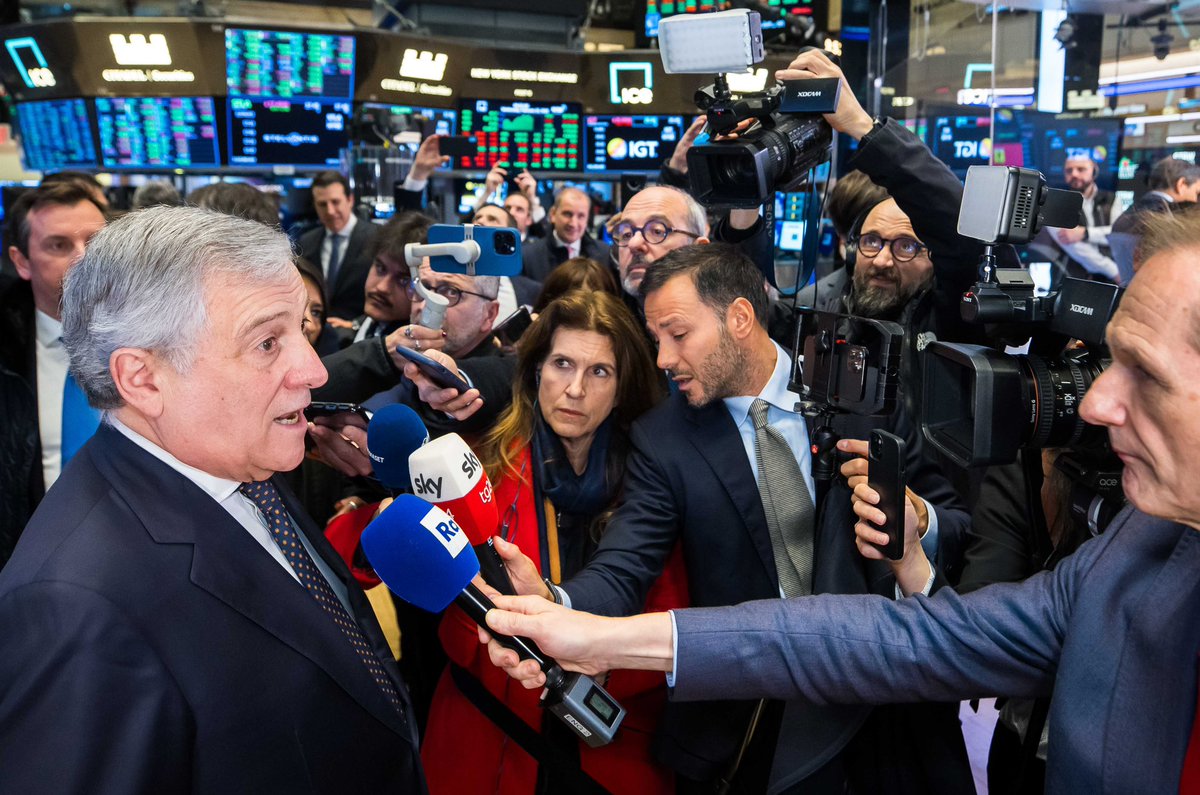 🇺🇸🤝🇮🇹 — @NYSE was proud to welcome H.E. @Antonio_Tajani, Deputy Prime Minister & Minister of Foreign Affairs. His visit was an opportunity to further strengthen the already great partnership between our businesses, markets, and countries. #NYSEInstitute