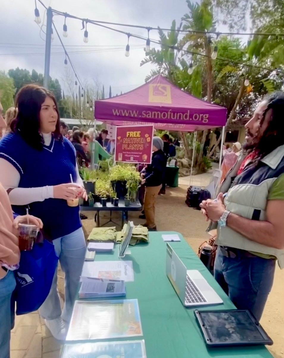 bewaterwiseh2o's tweet photo. We recently joined environmental and nonprofit orgs to connect with community members at the Tarzana Native Plant Fair. We had a great time discussing conservation, rebates and #CAFriendly and native plants. Learn about our #CommunityPartneringProgram: https://t.co/IPLu7KesSM https://t.co/uskKqB2jfp