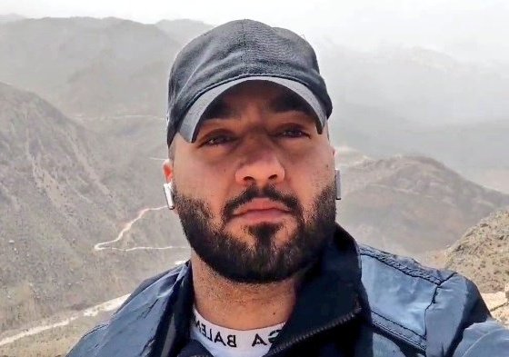 vahshate_shomam's tweet photo. طوفان توییتری برای #توماج_صالحی عزیز. 
امیدوارم امشب جدی تر و بیشتر از قبل بتونیم صدای توماج باشیم و با خبر هایی ک امروز از آسیب های جدی توماج شنیدیم، اکانت های بزرگ هم حمایت کنن.
هرچقد میتونید هشتگ بزنید،ریت کنید و اکانت های فالور بالا رو تگ کنید ک حمایت کنن. مرسی ❤️
#FreeToomaj https://t.co/RrUeclbe4i