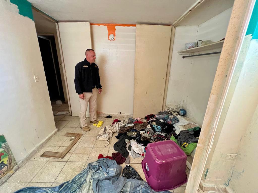 Ya fueron identificados los pistoleros que asesinaron a un niño de 4 años en la masacre de Cataño. 

Hoy la policía activó más brigadas en el residencial Jardines de Cataño en busca de esclarecer el crimen y brindar apoyo a los residentes.   <a href="/prcompolicia/">Coronel Antonio López Figueroa</a> <a href="/DSPnoticias/">Departamento de Seguridad Pública de Puerto Rico</a>