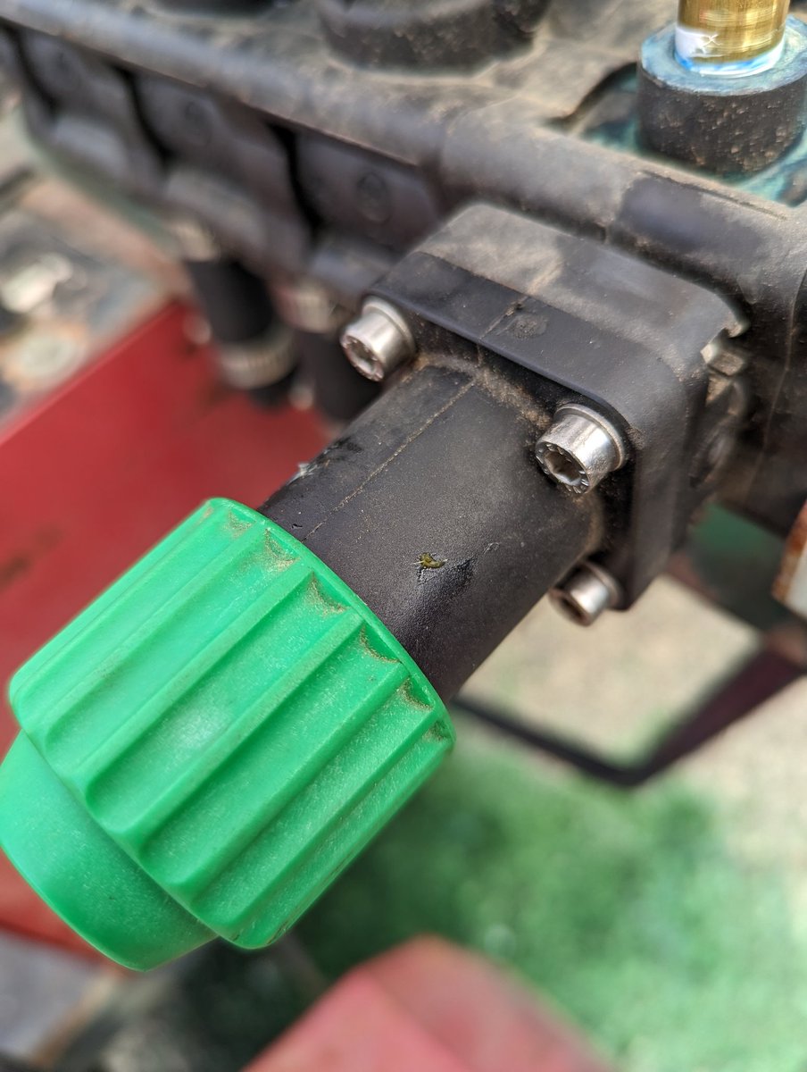 JustinKing113's tweet image. The plastic shaft inside this regulating valve broke. Made a new one out of some scrap bar stock, saving $150.

#RepairDontReplace