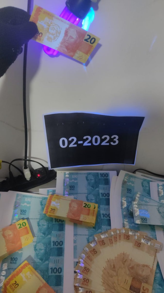 FreddyBirutao's tweet image. Tamo on ✈️
#notasfake #trampo #virada #sistema