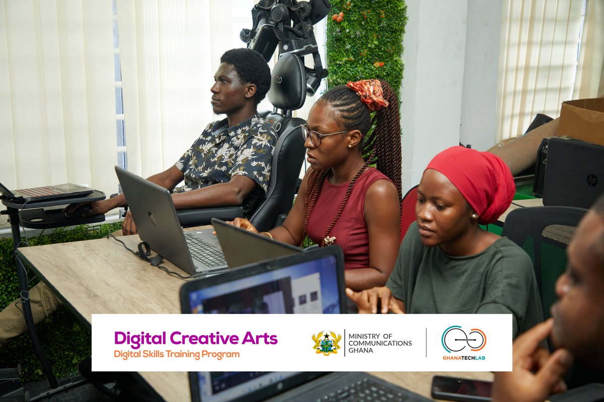 GhanaTechLab's tweet image. GTL's Cohort 7 training programs are in progress!
For today's lessons, trainees had an introduction to Digital Creative Arts and  Data Science & Analytics. 
#GhanaTechLab
#GTLImpact
#GTLBaseprogram
#DigitalArts
#DataScience